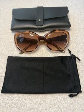 Simply Vera Vera Wang Spotted Tortoise  Brown Rounded Cat Eye Sunglasses